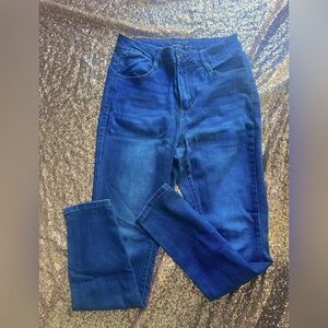 Rue 21 high rise medium wash jegging jeans size 10r